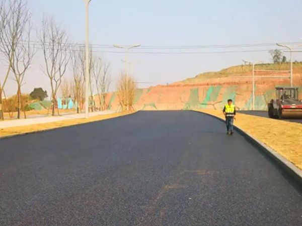 长兴沥青路面施工真有那么难搞？干了20年的老师傅掏心窝子说几句