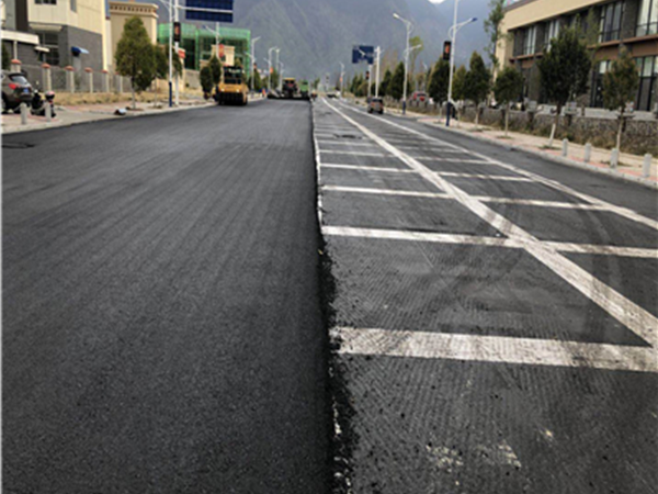 长兴半刚性基层道路施工